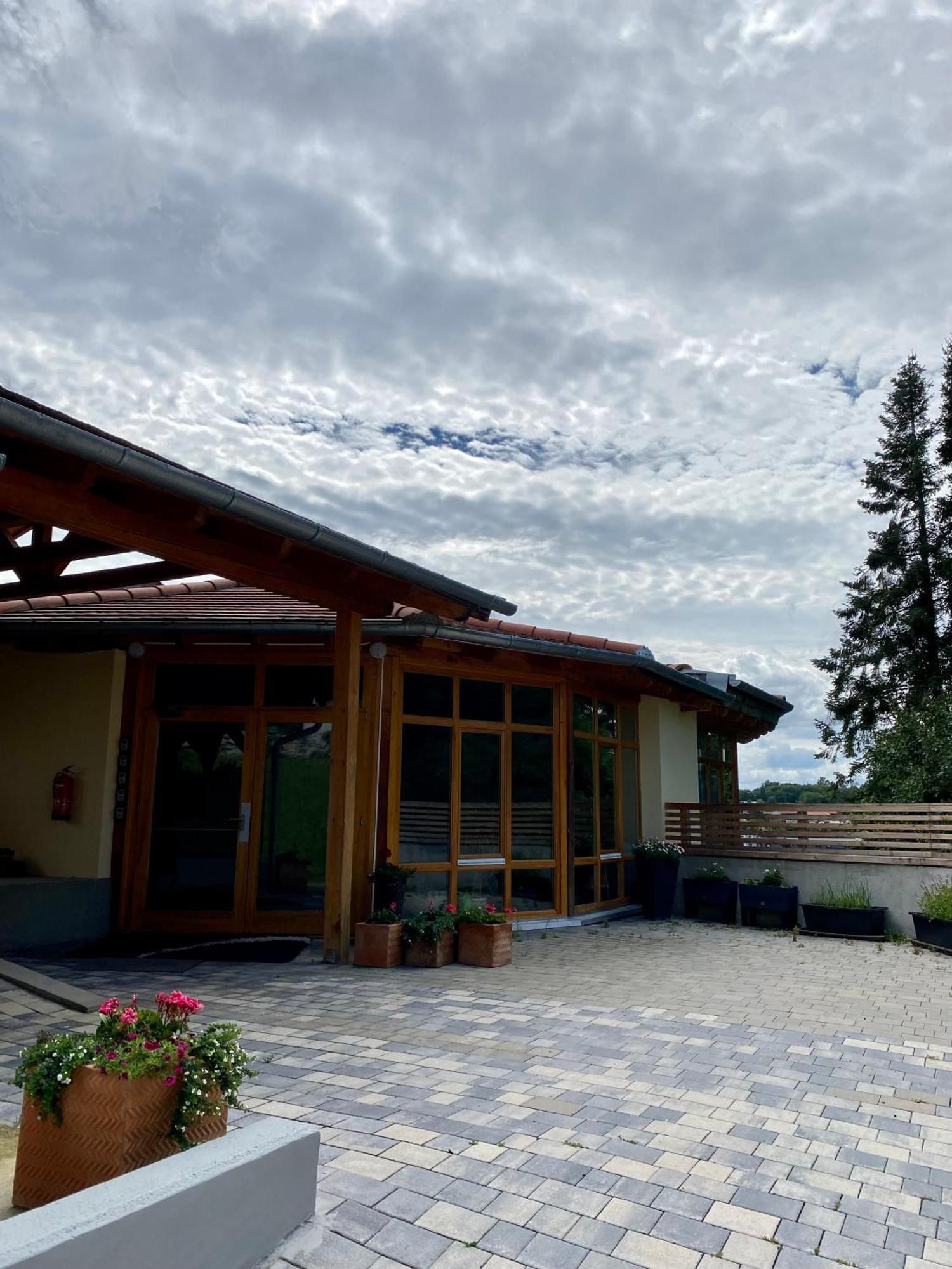 Pannonia Appartements バート・タッツマンスドルフ エクステリア 写真